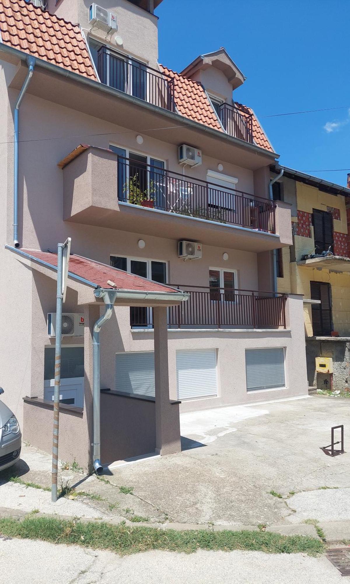 Apartman Muzika Ягодина Экстерьер фото