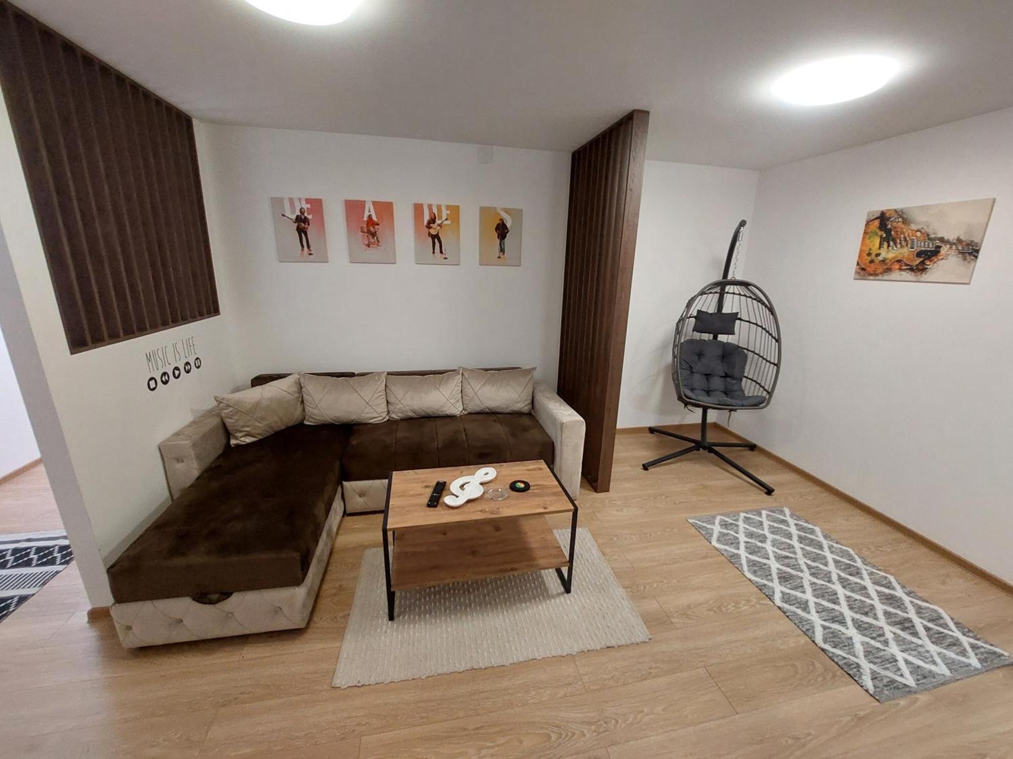 Apartman Muzika Ягодина Экстерьер фото